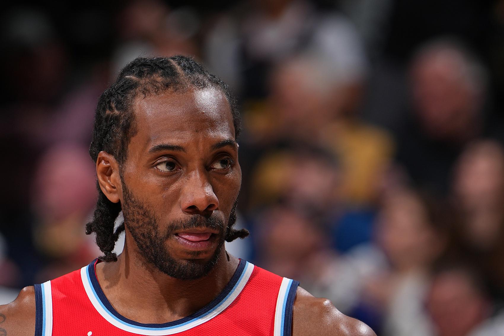 Wacht, 楚地表明, 小卡涉嫌阴 Wacht, 楚地表明, 小卡涉嫌阴