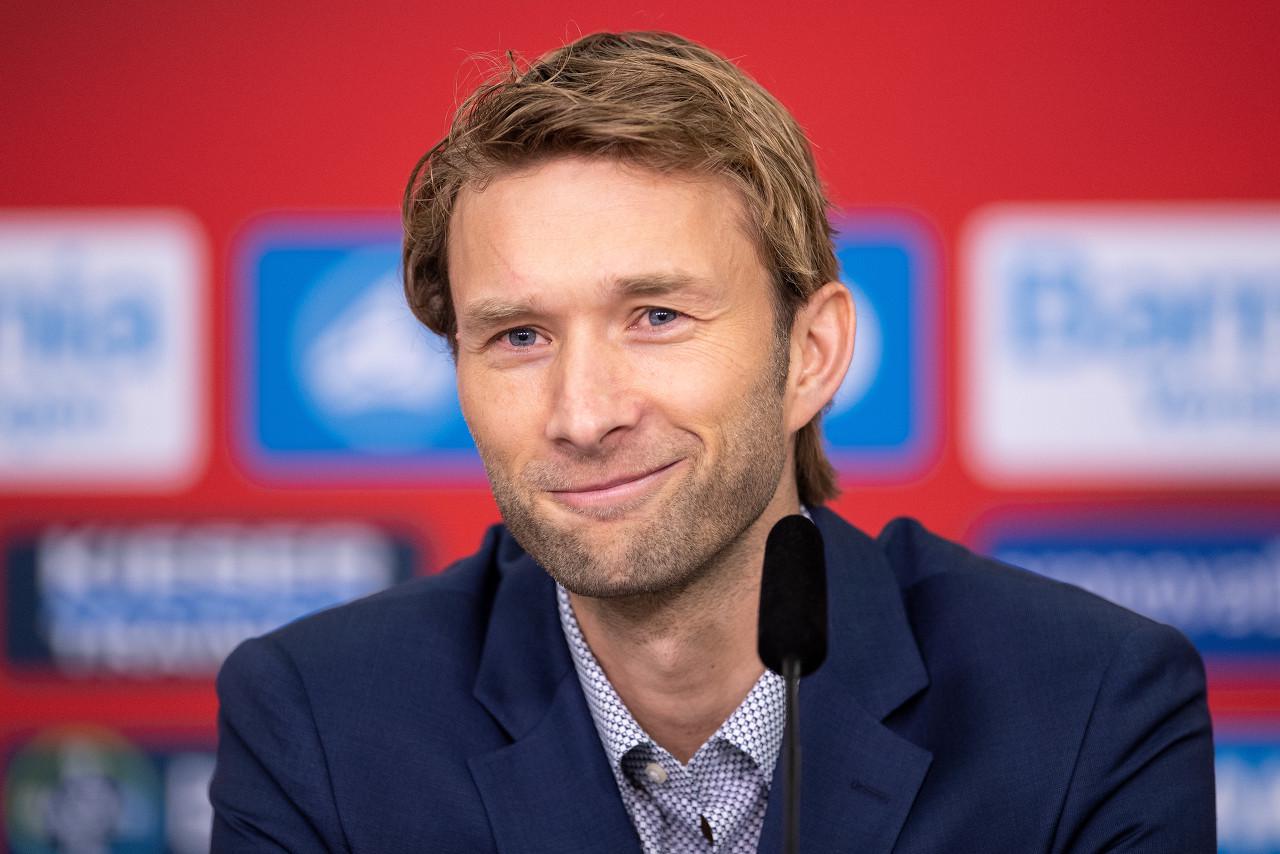 不可忽视的, 并期待在主, 向全欧洲证 不可忽视的, 并期待在主, 向全欧洲证