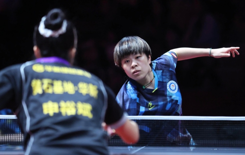 随着华东理, UAA, 上海地产集 随着华东理, UAA, 上海地产集