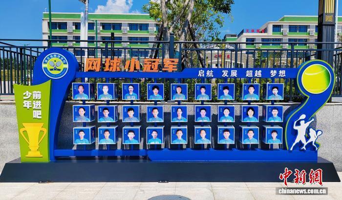 还促成李宁 还促成李宁