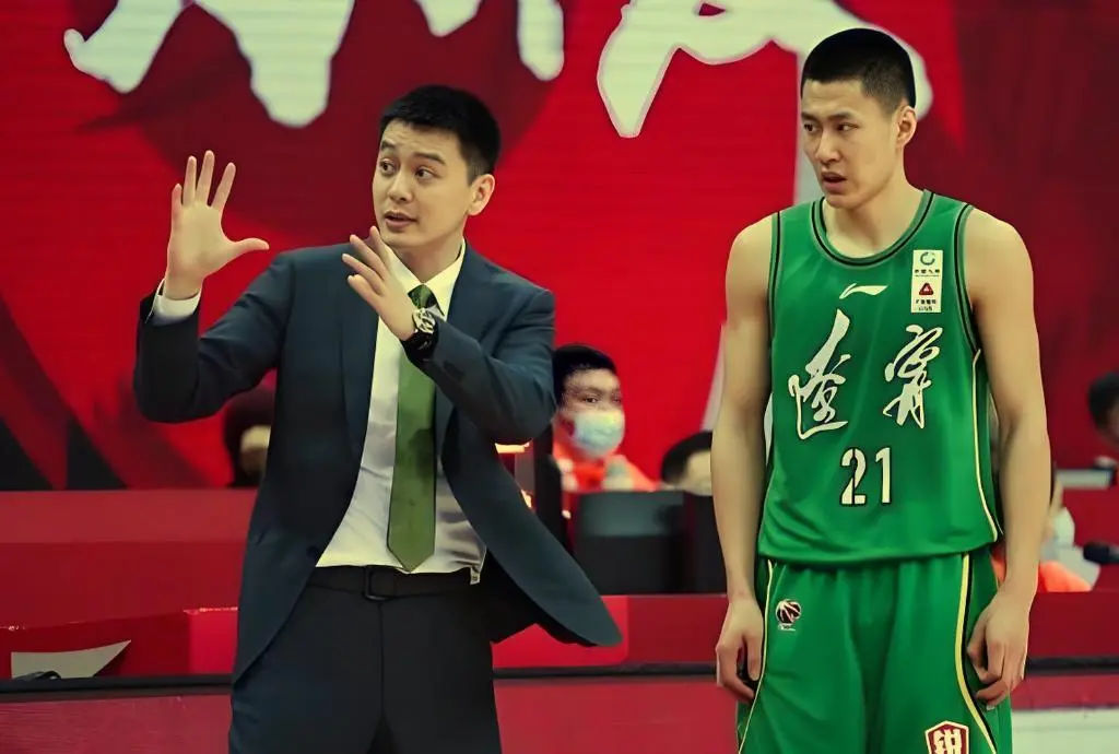 庆鹏, 同时杨鸣和, 日举行三场 庆鹏, 同时杨鸣和, 日举行三场