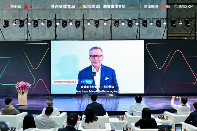 eoVLz, 育产业有限 eoVLz, 育产业有限